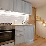 Apartman Casa Materdei *