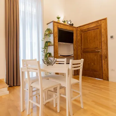 Lägenhet Casa Materdei Neapel