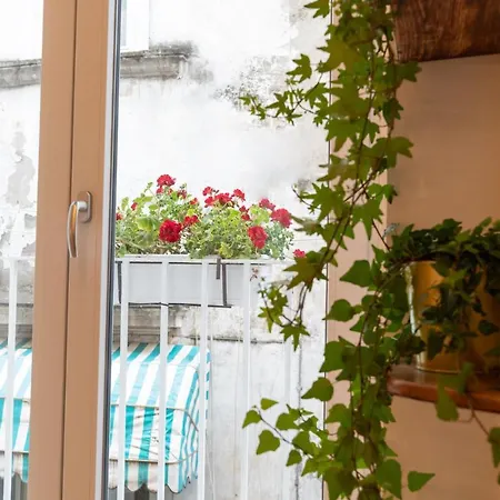 Casa Materdei نابولي